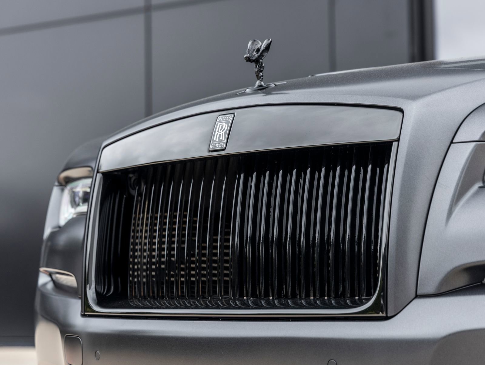 Used 2018 Rolls-Royce Wraith RWD image 20