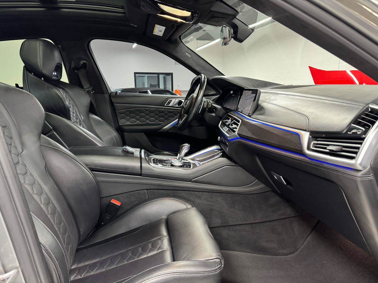 Used 2021 BMW X6 M w/ Executive Package AWD/4WD image 63