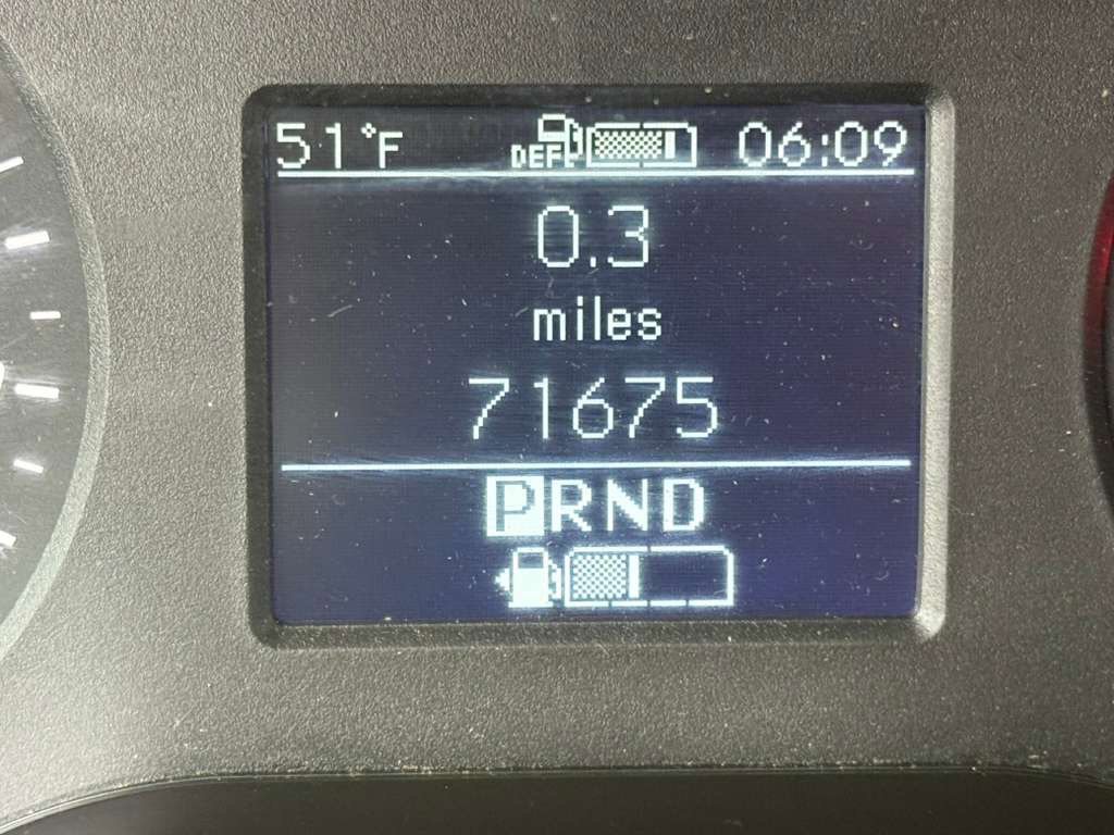 Used 2021 Mercedes-Benz Sprinter 2500 image 10