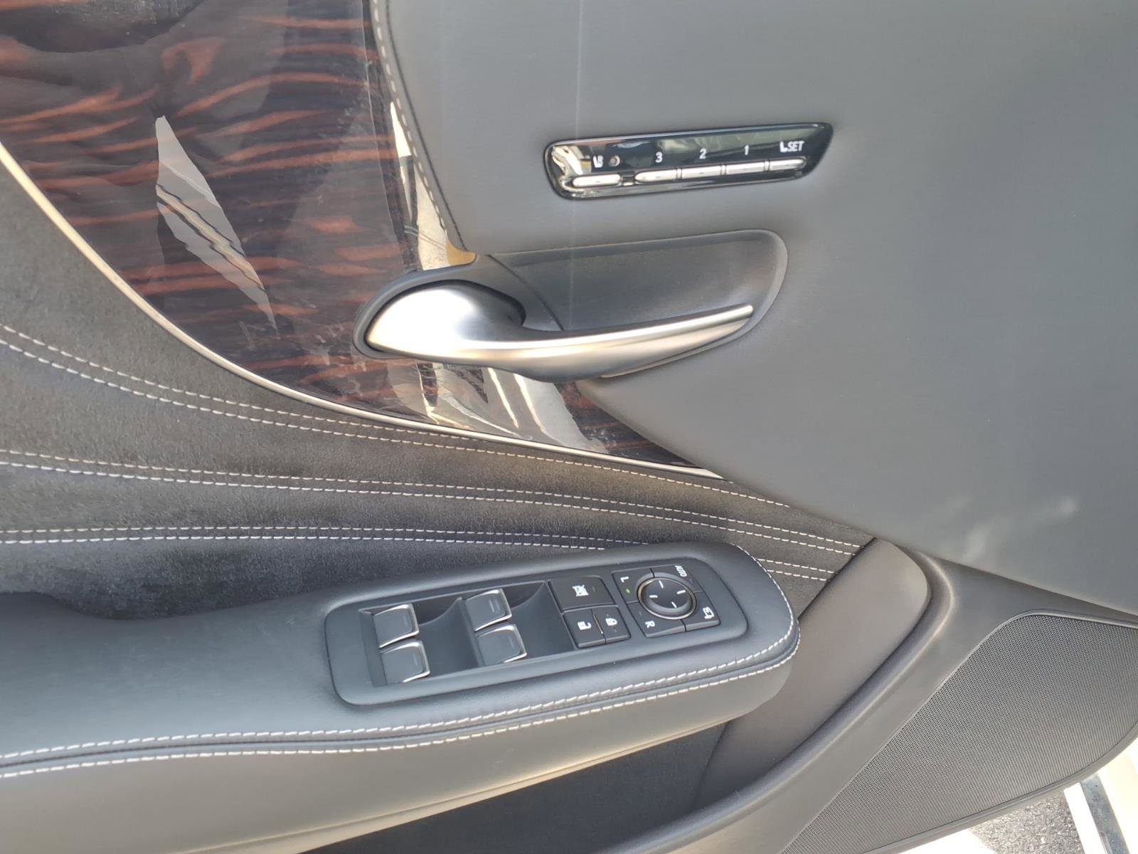 Certified 2023 Lexus LS 500 500 Base w/ Interior Upgrade Package image 7