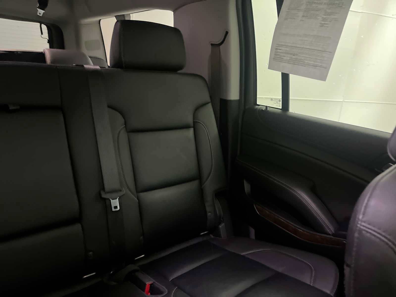 Used 2018 Chevrolet Suburban LT w/ LT Signature Package AWD/4WD image 14