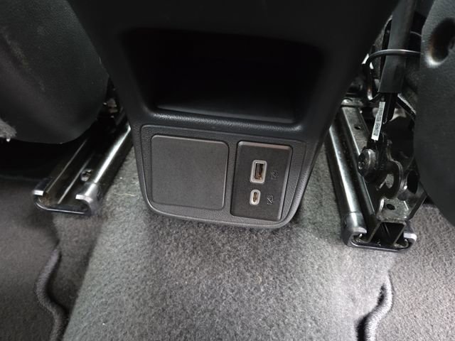 Used 2024 Buick Encore GX Sport Touring image 14