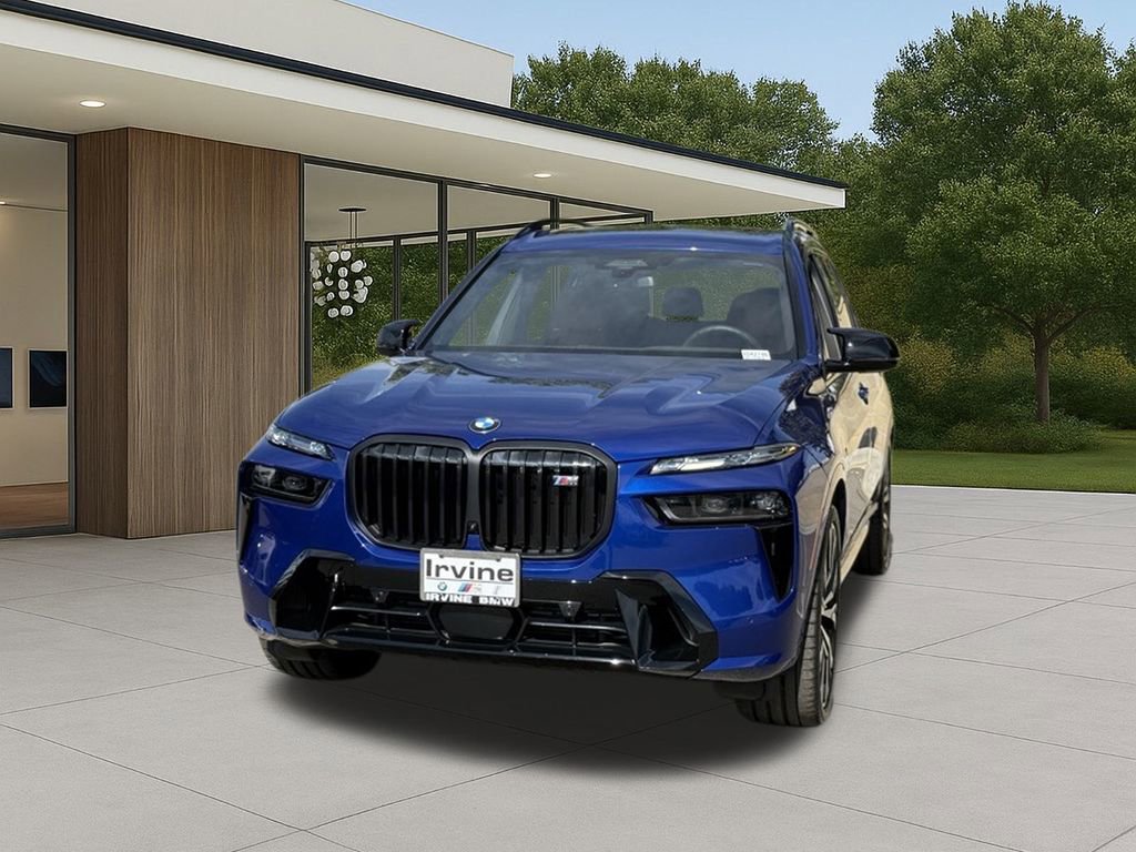 Used 2025 BMW X7 M60i image 3