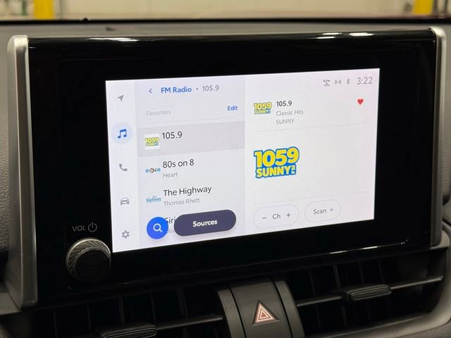 Used 2023 Toyota RAV4 XLE w/ Convenience Package image 29