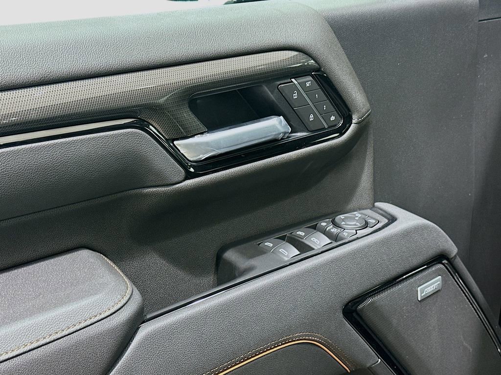 New 2026 GMC Sierra 2500 AT4 w/ AT4 Premium Plus Package AWD/4WD image 18