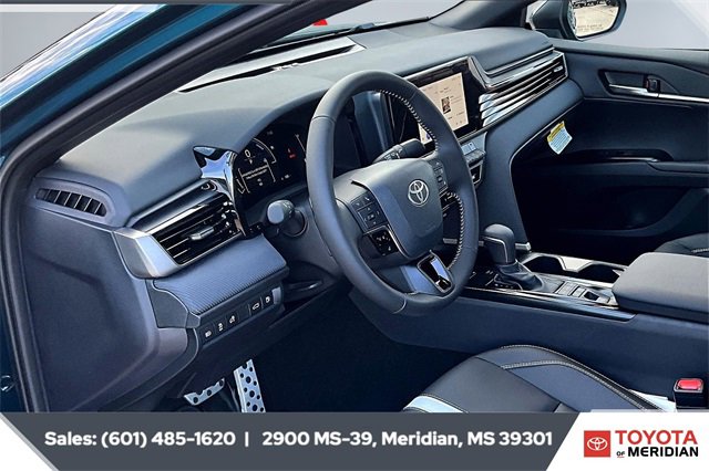 New 2026 Toyota Camry SE image 6