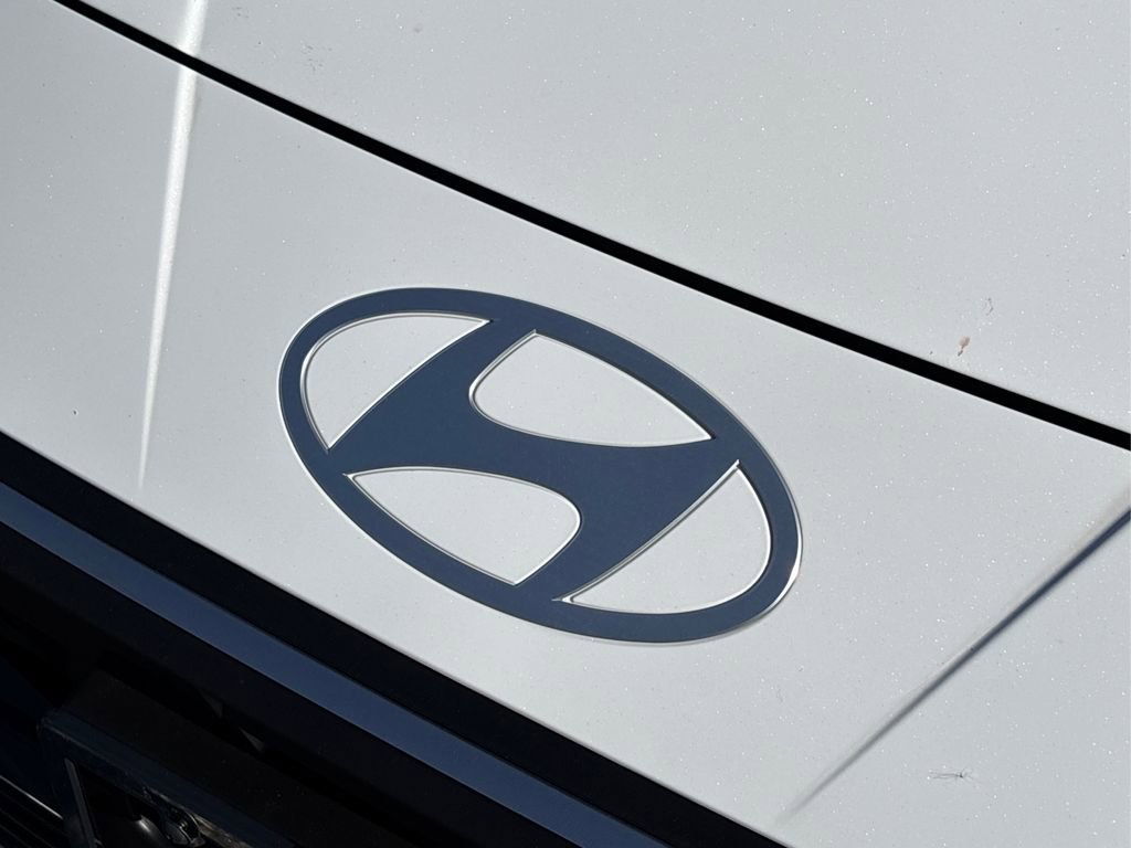 New 2025 Hyundai Elantra Blue image 13