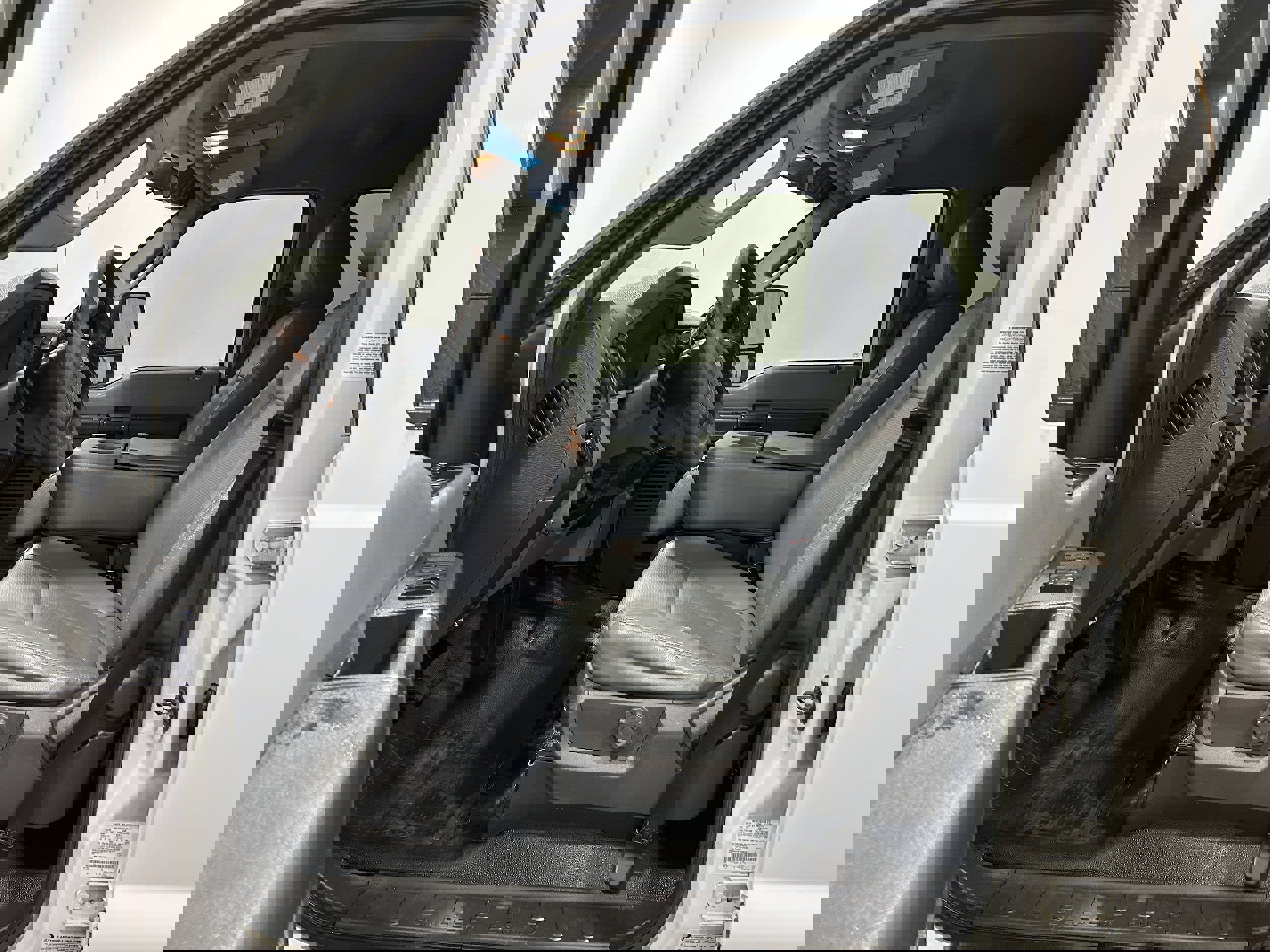 Used 2015 Ford F350 XL w/ Power Equipment Group image 3