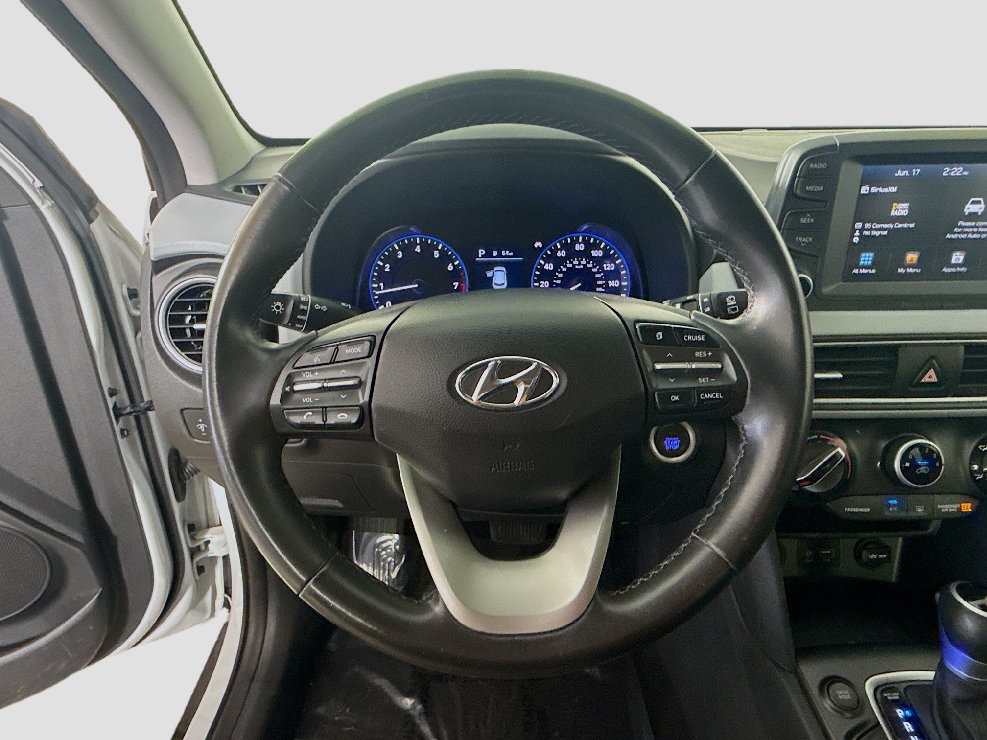 Used 2020 Hyundai Kona SEL FWD image 13