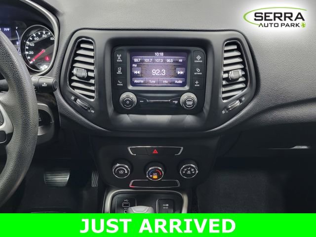 Used 2018 Jeep Compass Sport FWD image 18