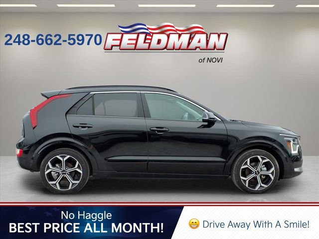 Used 2024 Kia Niro EX Touring image 4