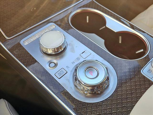 Used 2025 Genesis GV80 3.5T e-SC image 28