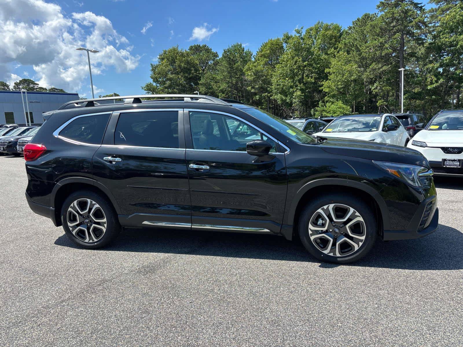 New 2026 Subaru Ascent Touring AWD/4WD image 2