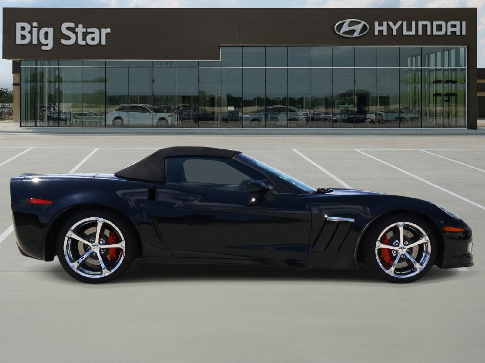 Used 2011 Chevrolet Corvette Grand Sport w/ Preferred Equipment Group RWD image 5