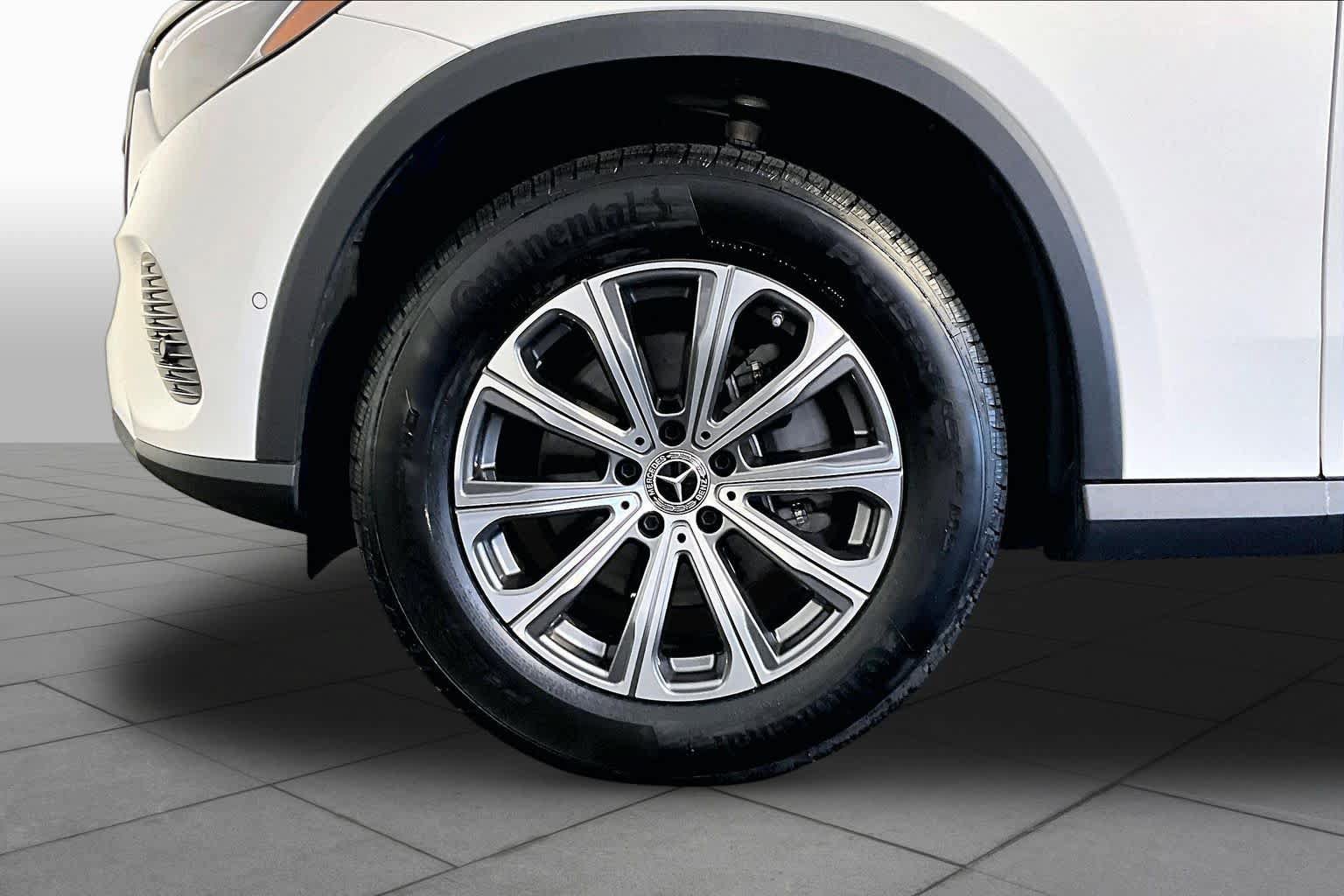 Certified 2026 Mercedes-Benz GLC 300 4MATIC image 11