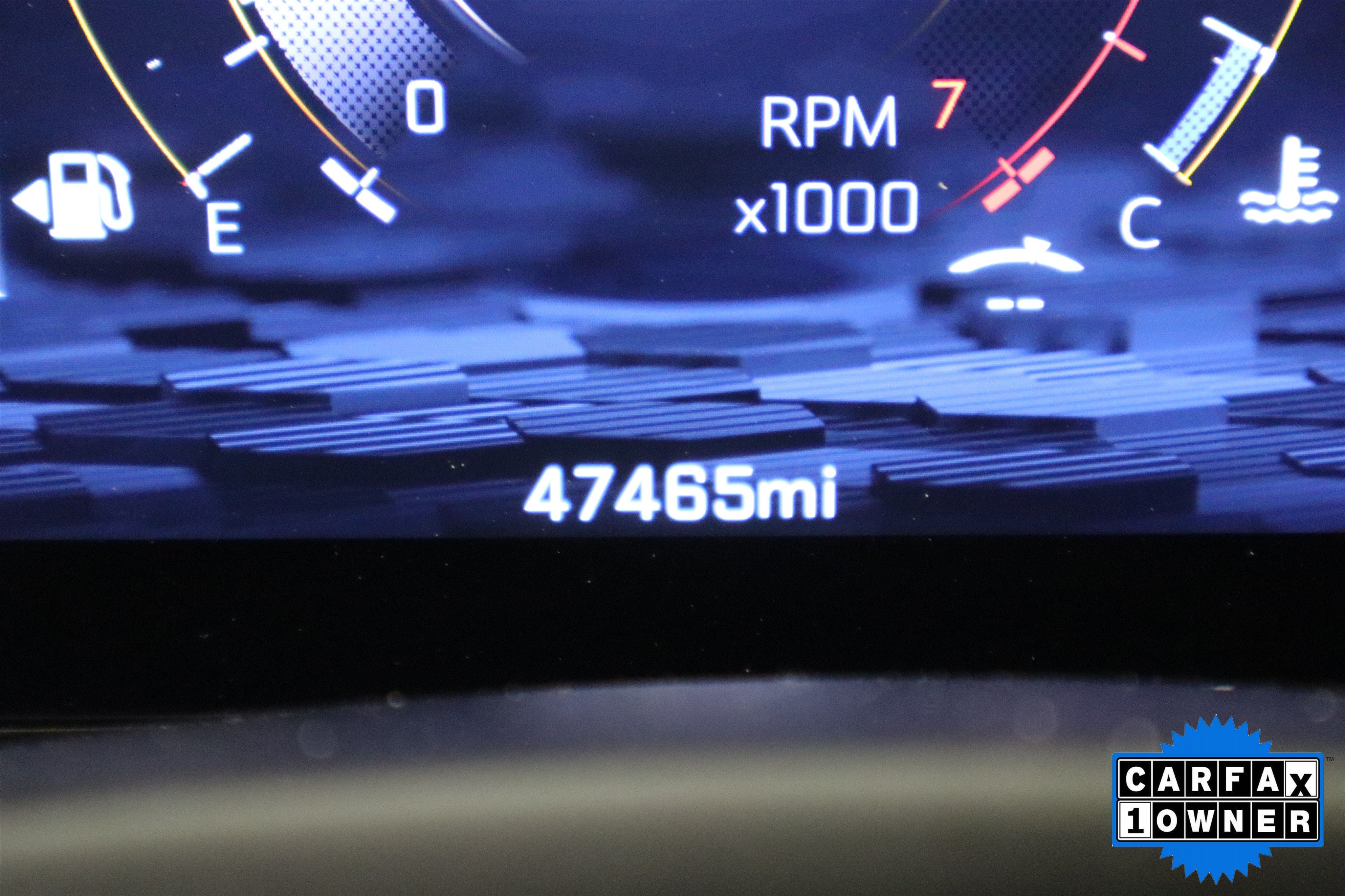 Used 2025 Chevrolet Suburban LT AWD/4WD image 19