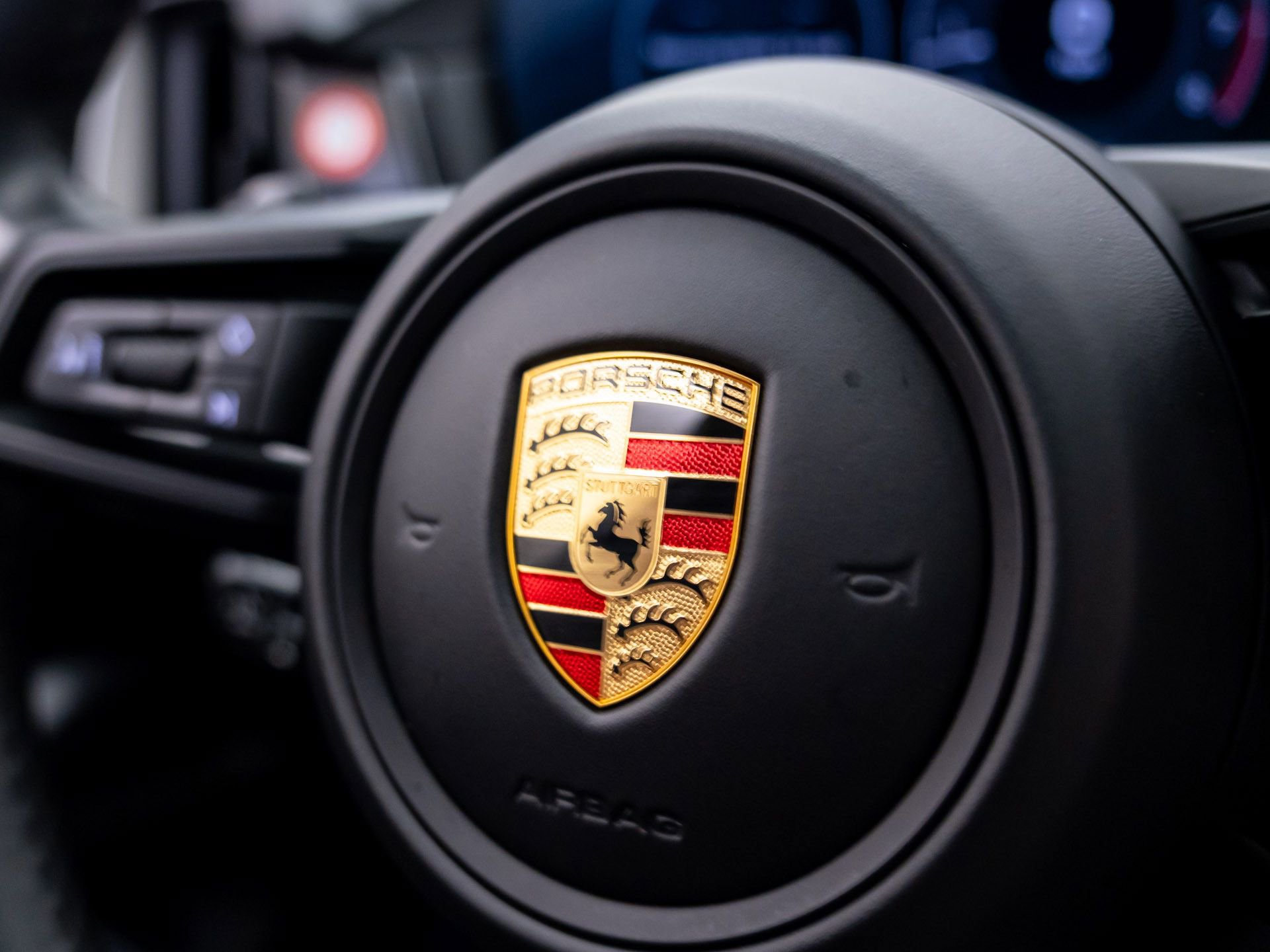 Used 2024 Porsche Cayenne S image 22