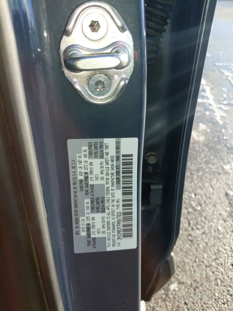 Used 2024 MAZDA CX-30 AWD 2.5 S w/ Preferred Package image 17