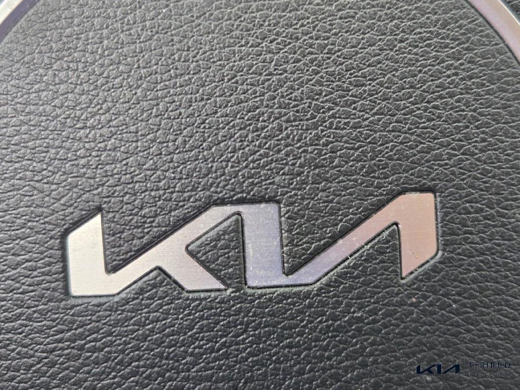 Certified 2023 Kia Sportage EX FWD image 28