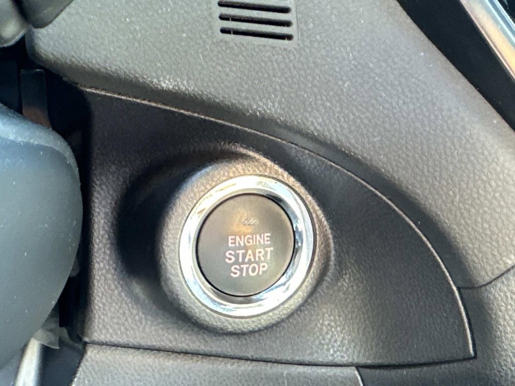 Used 2023 Subaru Ascent Onyx Edition Limited image 30