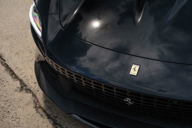 Used 2025 Ferrari Roma Spider image 11