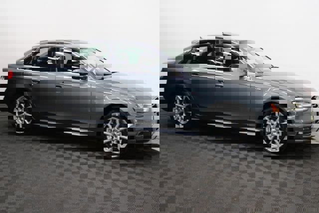 Used 2015 Audi A4 2.0T Premium Plus w/ Technology Package image 1