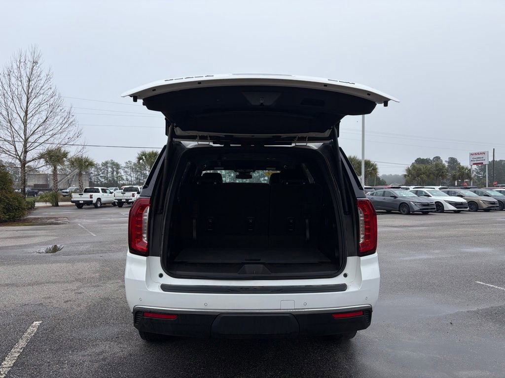 Used 2023 GMC Yukon SLT image 5