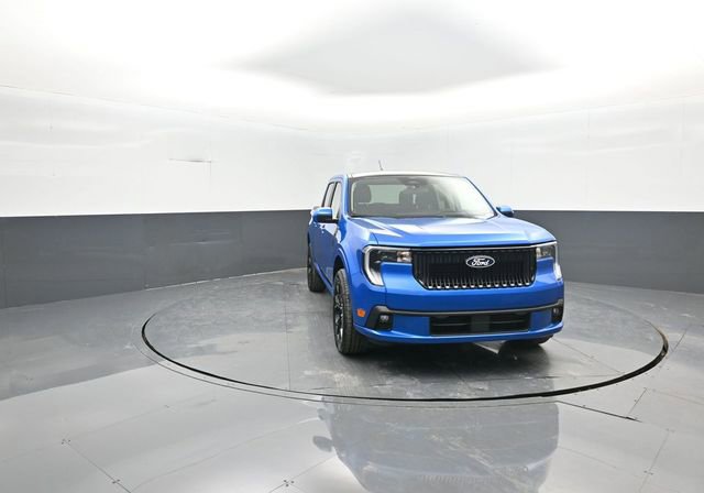 New 2026 Ford Maverick Lobo image 2