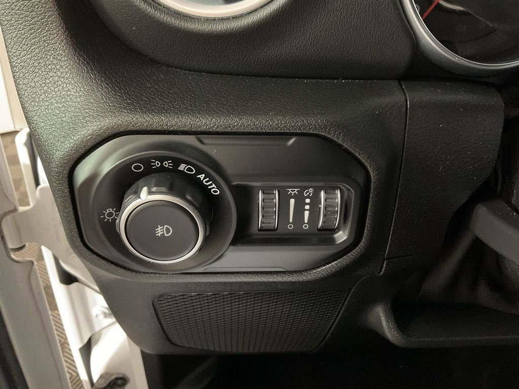 Used 2020 Jeep Wrangler Unlimited Rubicon w/ Quick Order Package 28Y Recon image 28