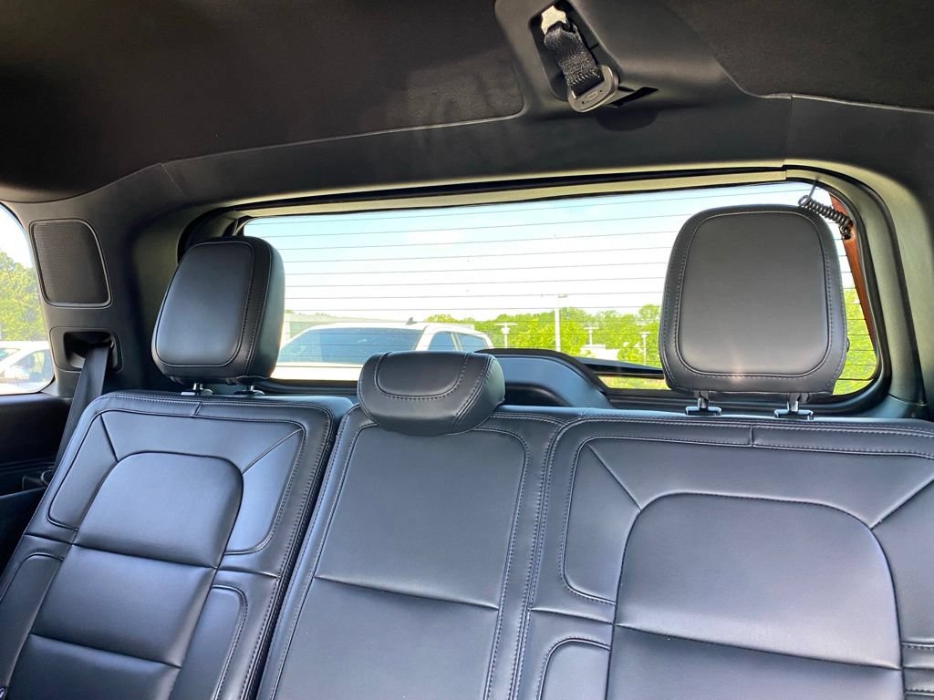 Used 2024 Lincoln Navigator Reserve AWD/4WD image 14