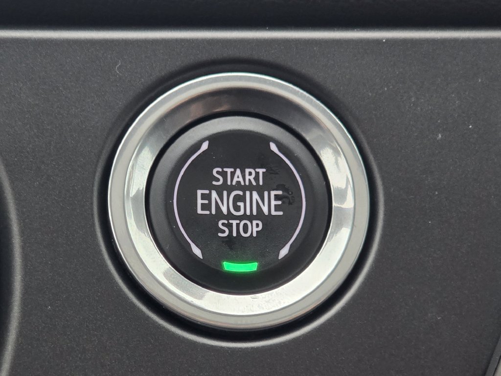 Used 2019 Chevrolet Blazer RS AWD/4WD image 32