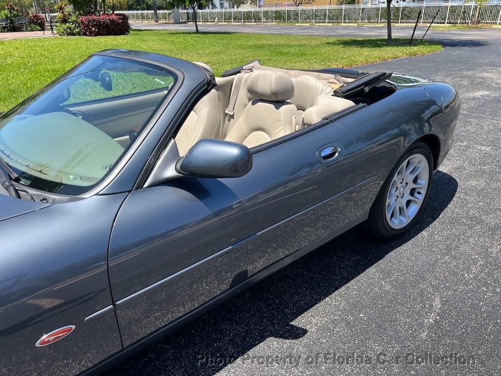 Used 2001 Jaguar XKR Convertible RWD image 34