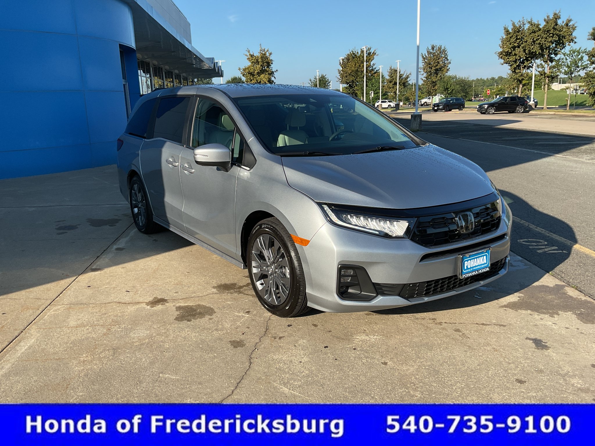 Certified 2026 Honda Odyssey Touring image 8