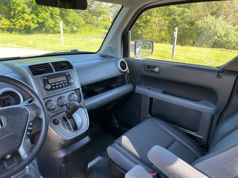 Used 2004 Honda Element EX image 70