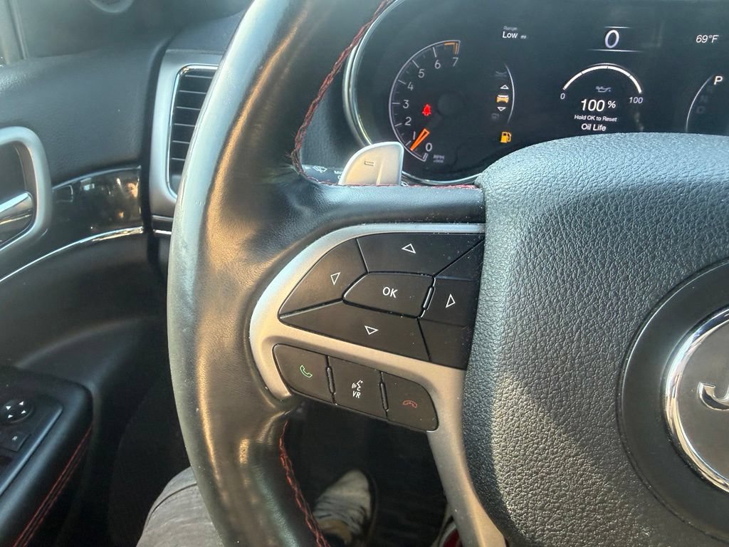 Used 2018 Jeep Grand Cherokee Trailhawk w/ Trailhawk Luxury Group AWD/4WD image 16