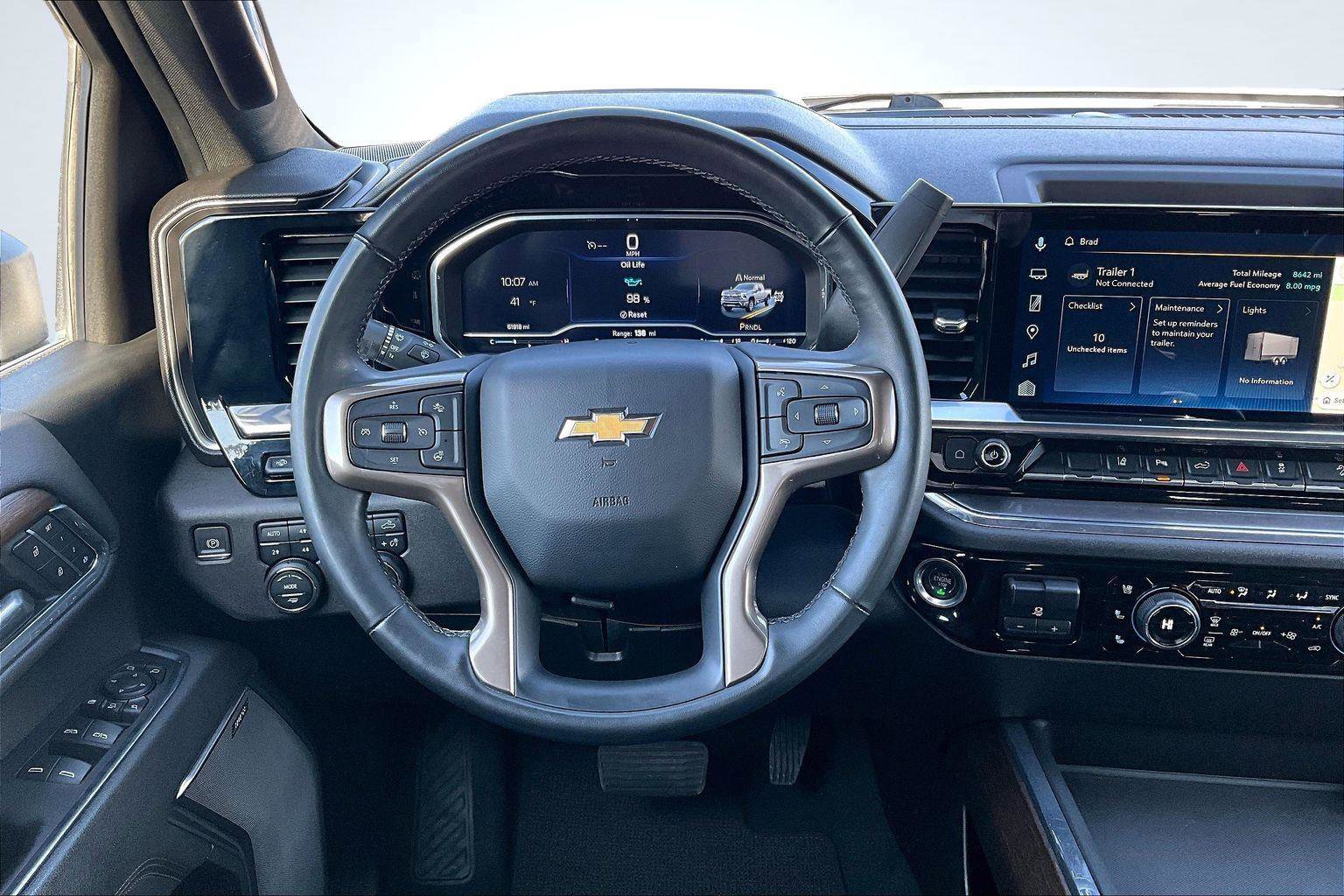 Used 2024 Chevrolet Silverado 2500 High Country w/ Technology Package image 6