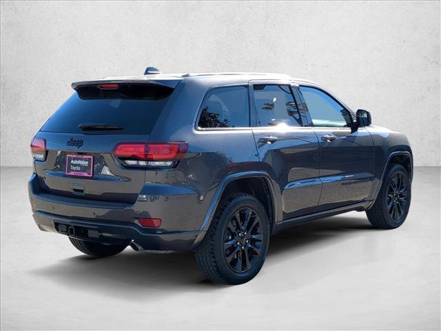 Used 2021 Jeep Grand Cherokee Laredo X image 5