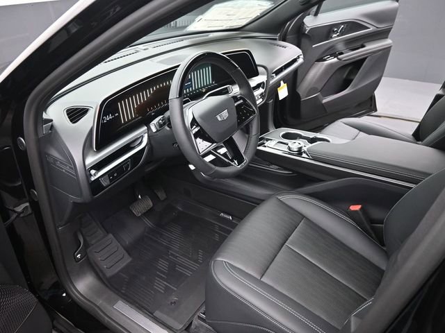 New 2026 Cadillac Lyriq Luxury image 9