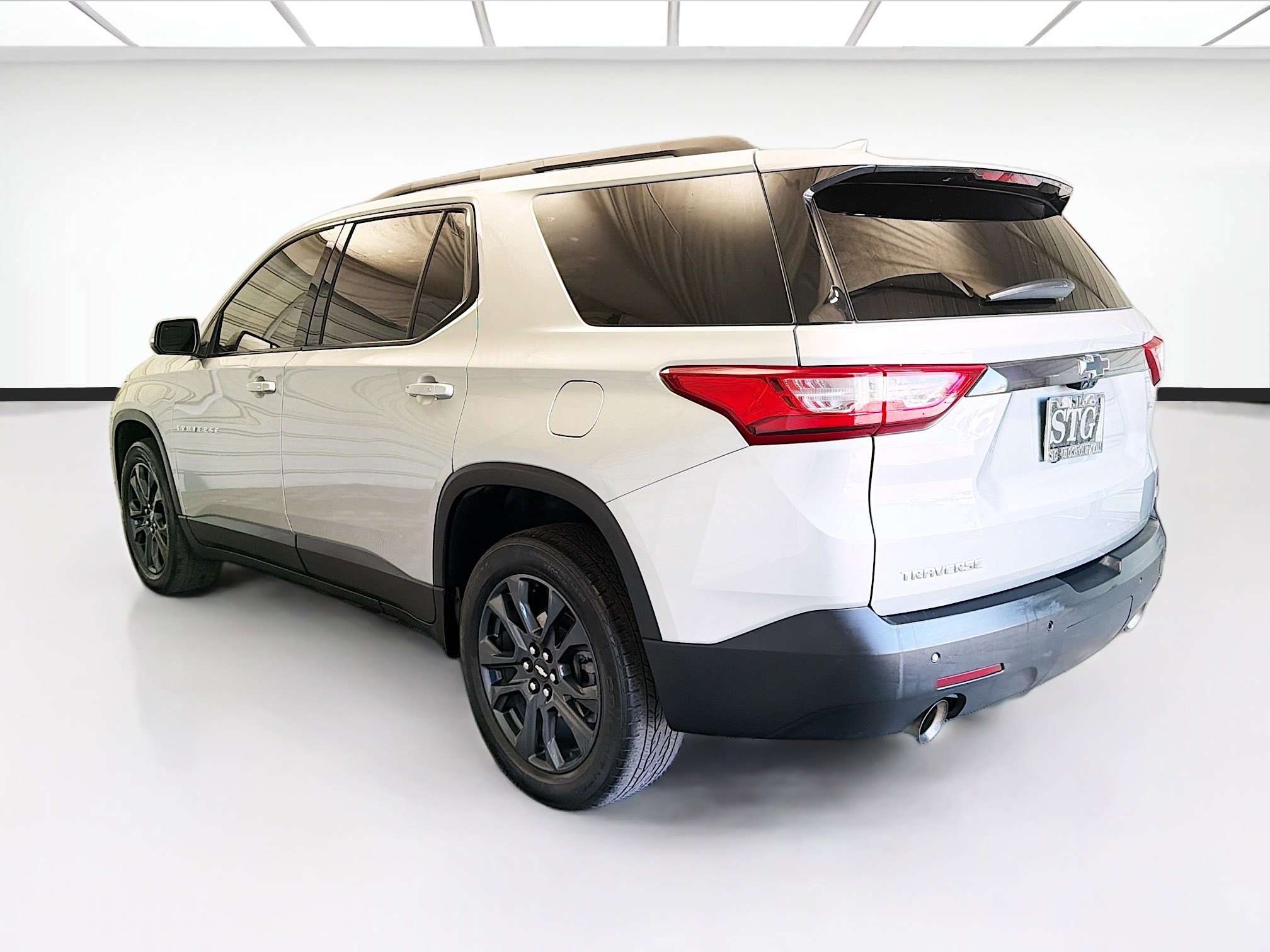 Used 2021 Chevrolet Traverse RS FWD image 6