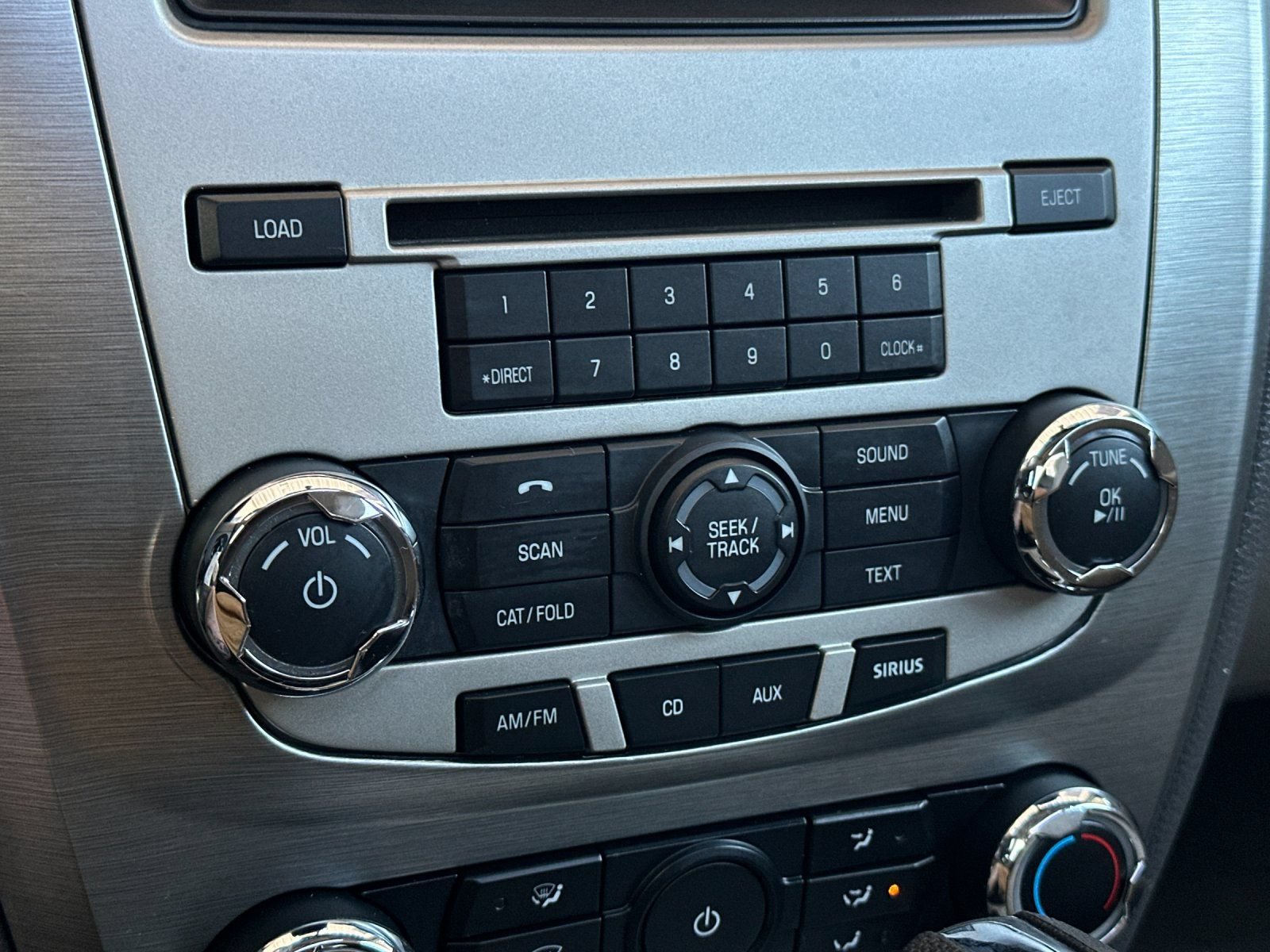 Used 2012 Ford Fusion SE FWD image 17