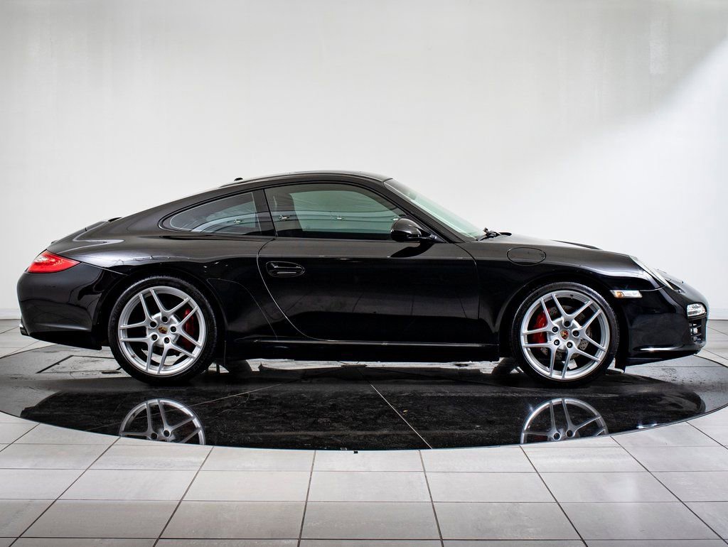 Used 2009 Porsche 911 Carrera S RWD image 9