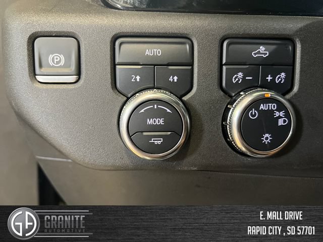Used 2024 GMC Sierra 1500 SLE AWD/4WD image 31