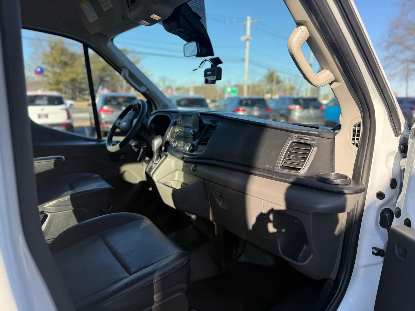 Used 2023 Ford Transit 250 Medium Roof w/ Load Area Protection Package image 34