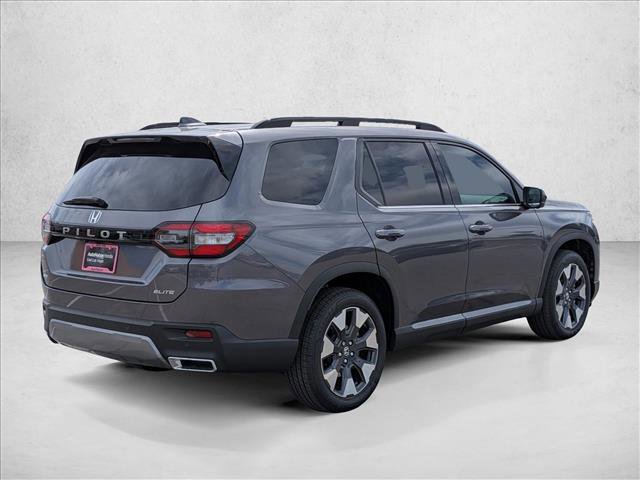 New 2026 Honda Pilot Elite image 2