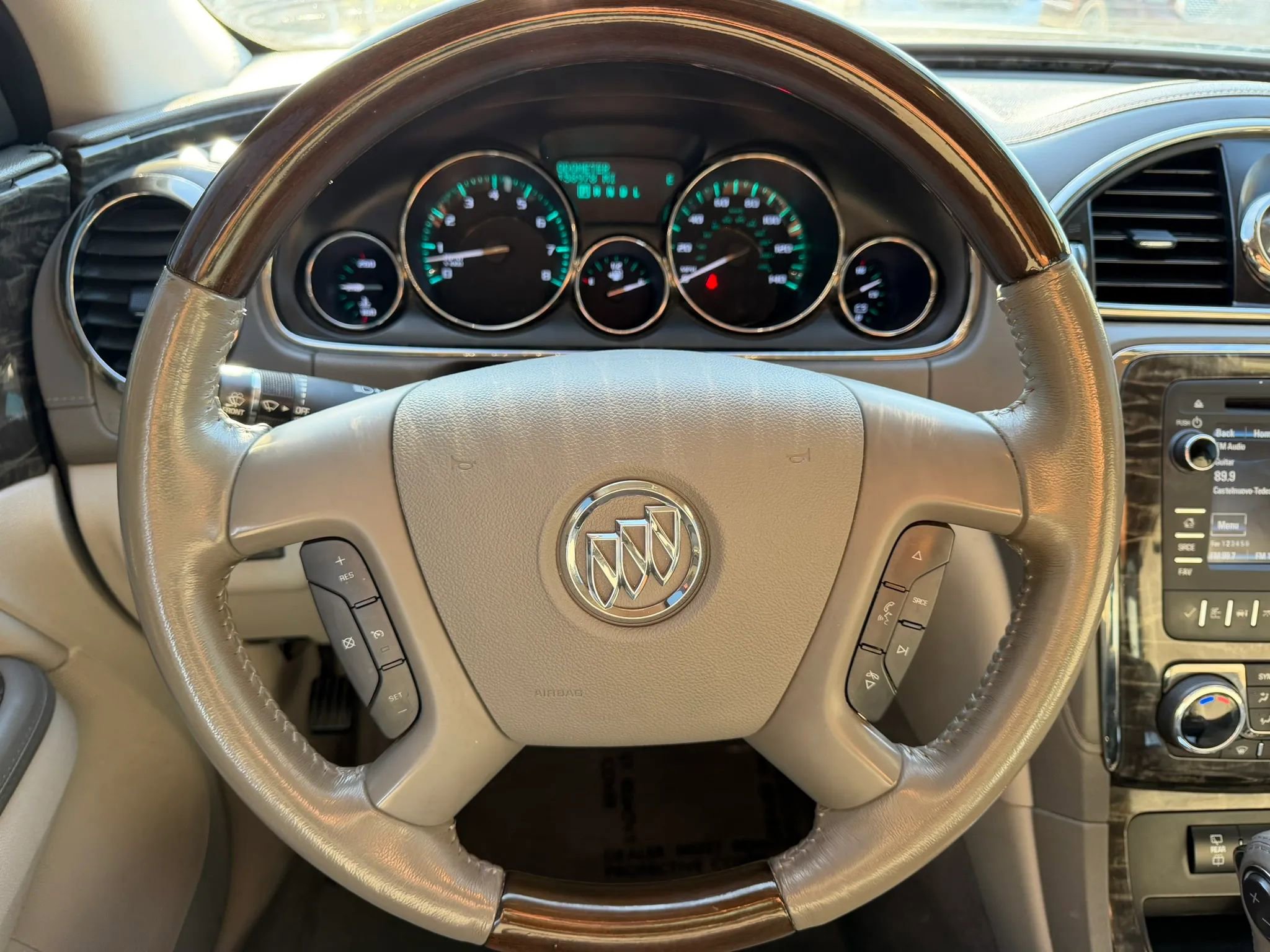 Used 2014 Buick Enclave Convenience FWD image 21