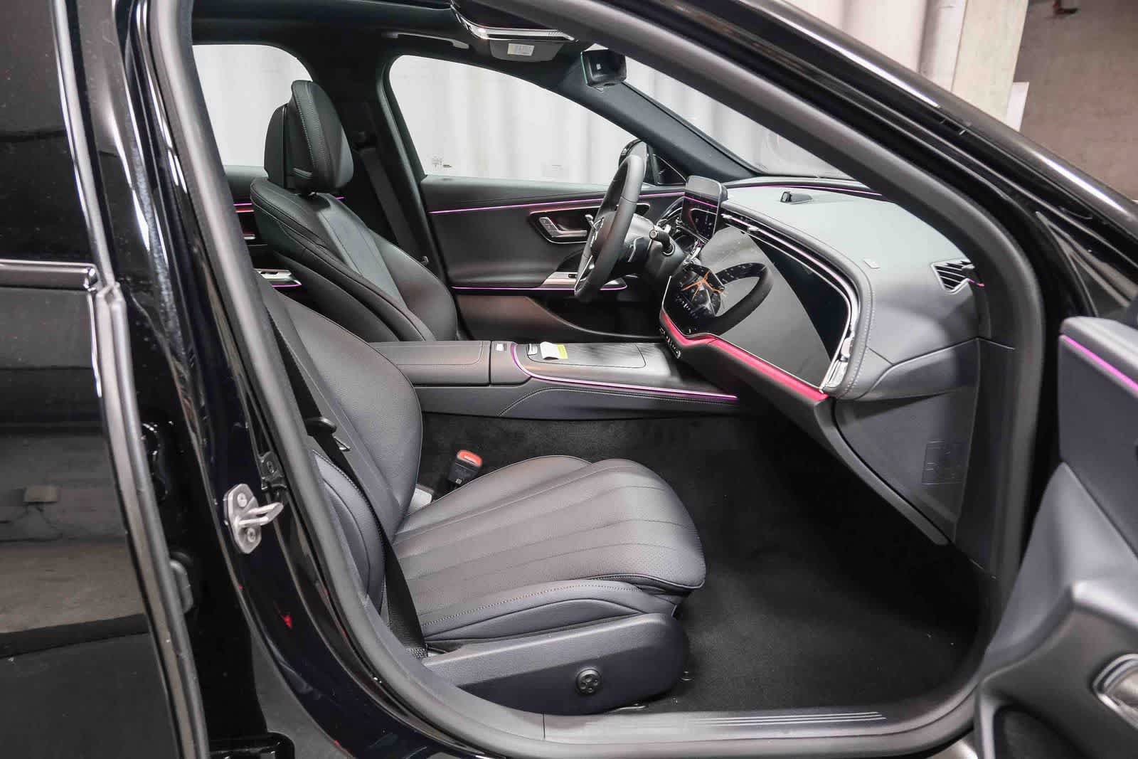New 2027 Mercedes-Benz E 450 4MATIC Sedan image 20
