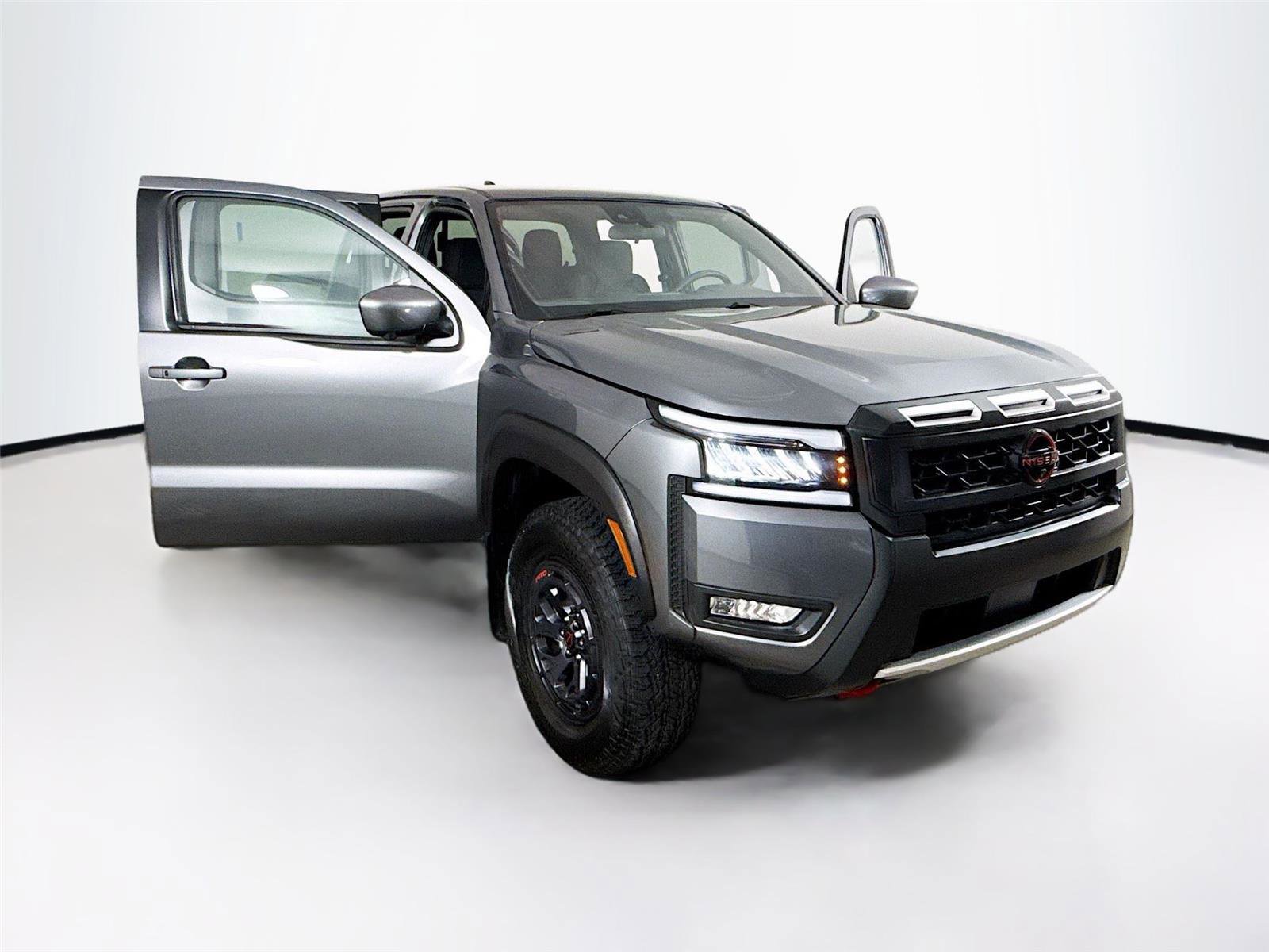 Used 2026 Nissan Frontier PRO-4X w/ Pro-4x Convenience Package AWD/4WD image 32