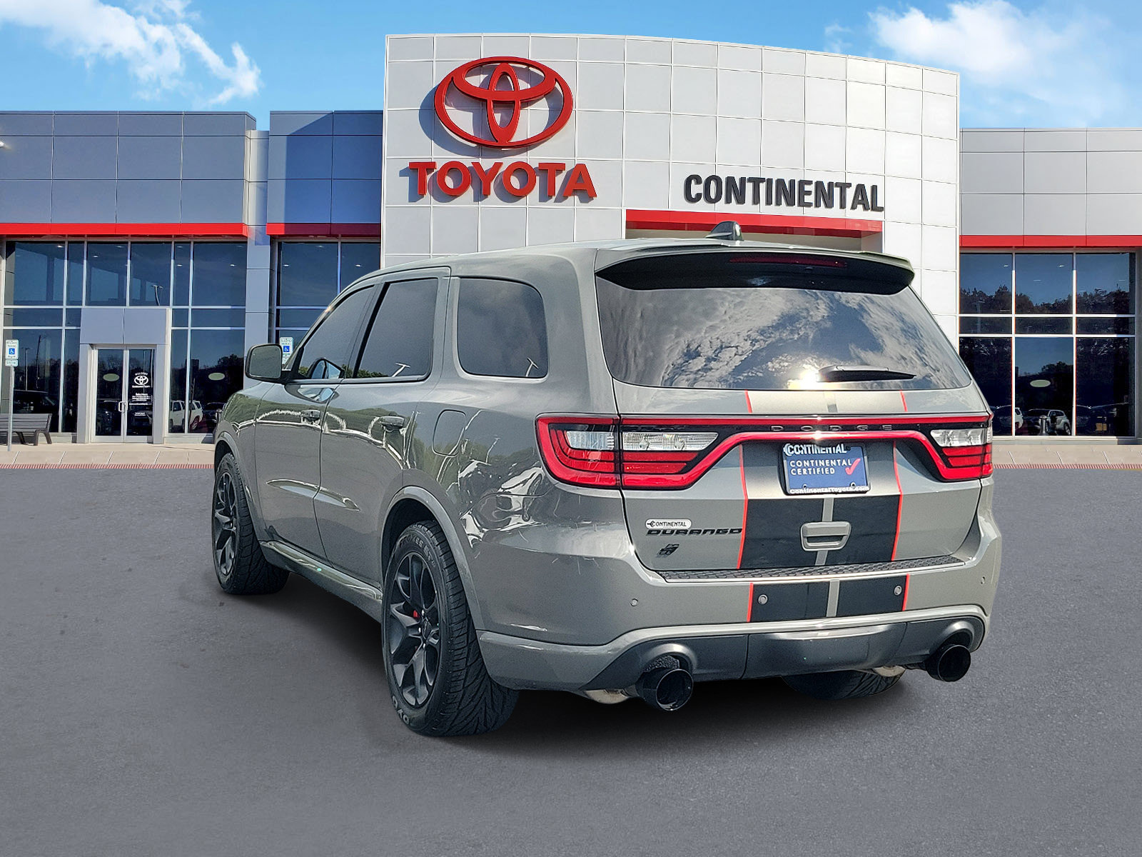 Used 2023 Dodge Durango SRT Hellcat AWD/4WD image 4