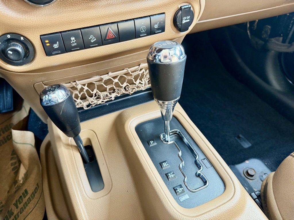 Used 2013 Jeep Wrangler Unlimited Sahara w/ Dual Top Group image 37