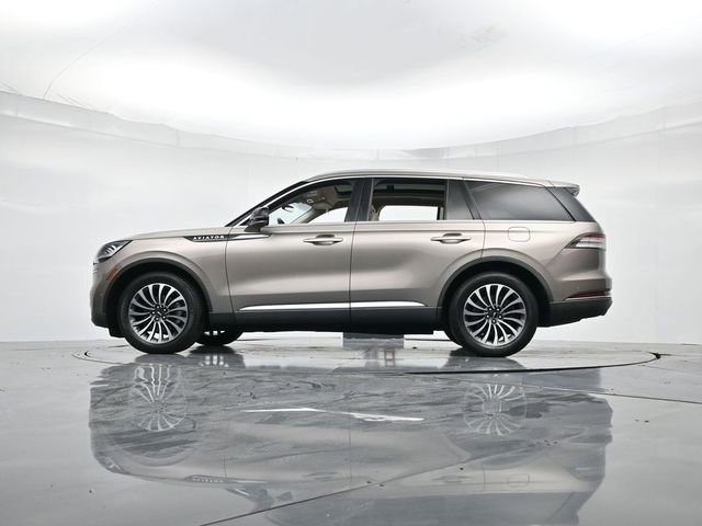 Used 2020 Lincoln Aviator Reserve w/ Equipment Group 201A image 39